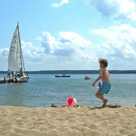 Seepark Heidenholz, Plau Am *