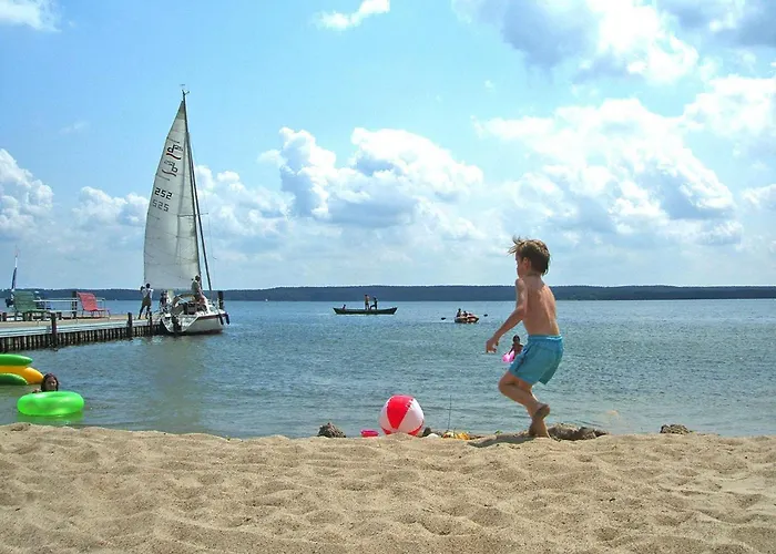 Seepark Heidenholz, Plau Am *